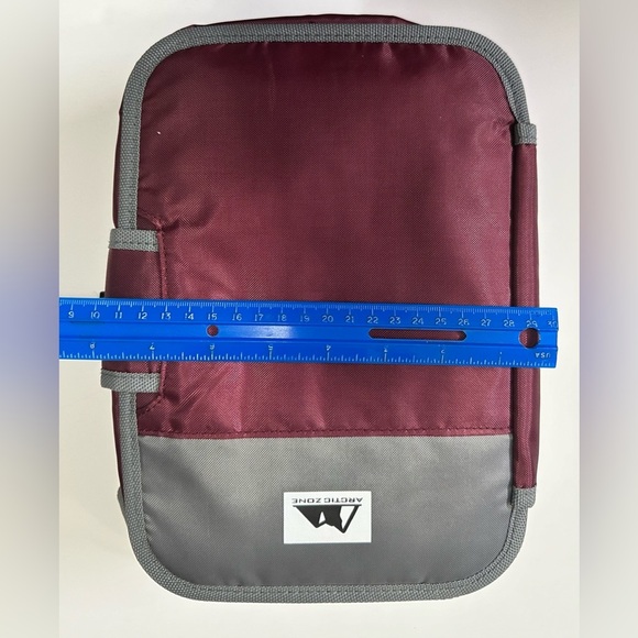 Arctic Zone Lunch Box with Built-In Lunch Tray - Picture 12 of 13